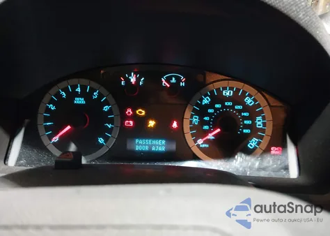 2010 Ford Escape Xlt z USA, uszkodzony, nr VIN 1FMCU9D70AKD37833